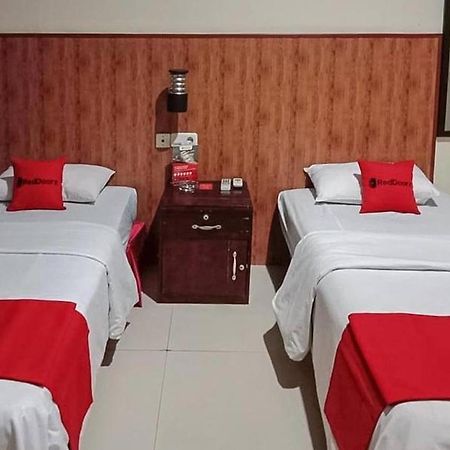 Reddoorz @ Sorong City Center ภายนอก รูปภาพ